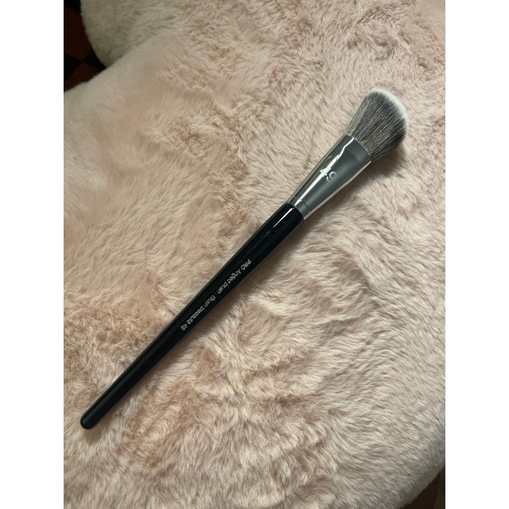 Sephora Pro #49 Angled Blush Brush